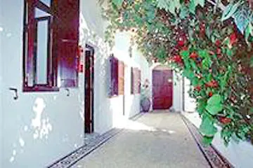 Erato Hotel